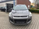 Ford Kuga Titanium AUTOMATIK AHK SHZ PDC NAVI BI-XENO - Ford Gebrauchtwagen in Neuss