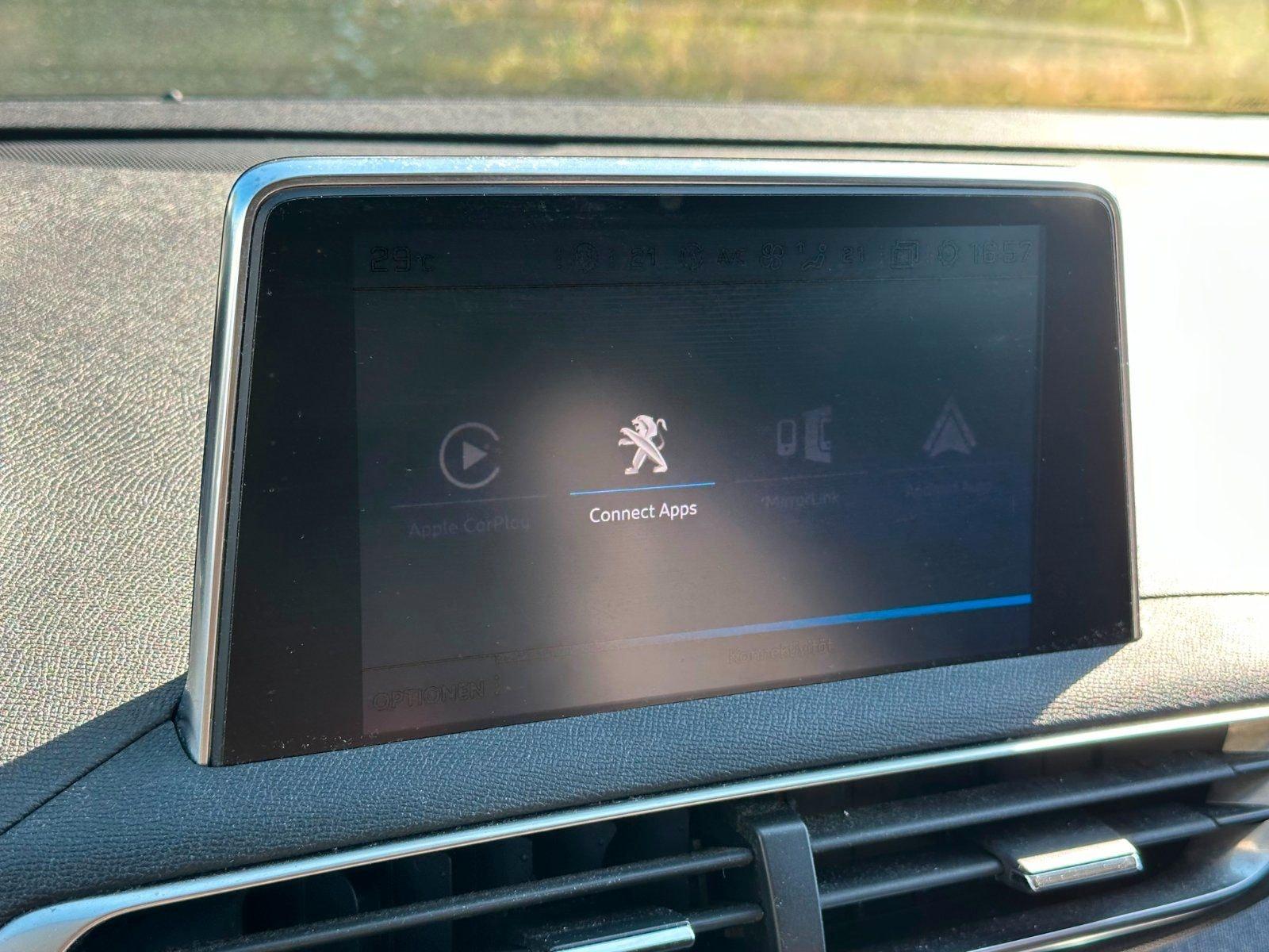 Peugeot 3008 Allure NAVI. KAMERA. PDC. KEYLESS