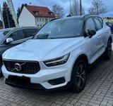 Volvo XC40 T4 R Design Geartronic R Design - Volvo Gebrauchtwagen in Nürnberg