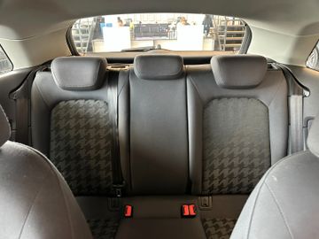 Audi A3 attraction *KLIMA*BI-XENON*TEMPOMAT*