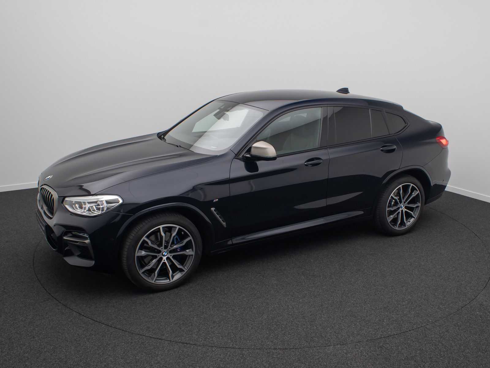 Fahrzeugabbildung BMW X4 M40i Kamera DAB HUD Memory Komfort H/K 20Zoll