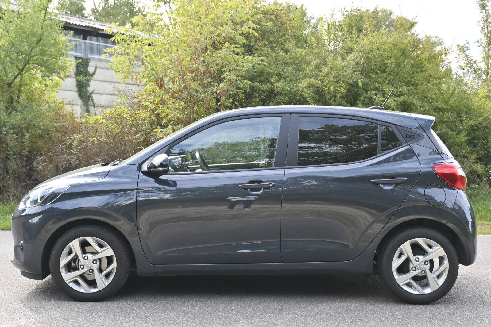 Fahrzeugabbildung Hyundai i10 Connect & Go*NAV*SIHZG*RFK*MIETKAUF