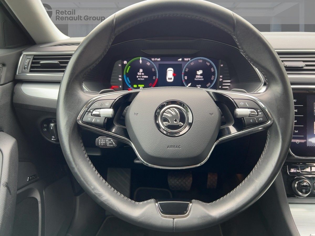 Skoda Superb - Bild 11