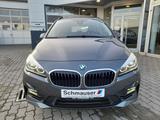 BMW 218i Gran Tourer Advantage,LED,PDC,NAVI,SHZ - BMW 218 Gran Tourer mit Benzin-Antrieb: Van, Automatik