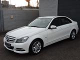 Mercedes-Benz C 250 CDI BE Avantgarde 4Matic 7G-Tronic ILS - Mercedes-Benz C 250: Cdi Avantgarde