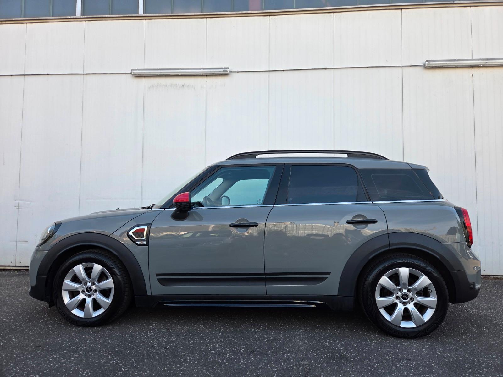 MINI One Countryman D