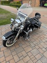 Harley-Davidson Road King  - Harley-Davidson Motorräder