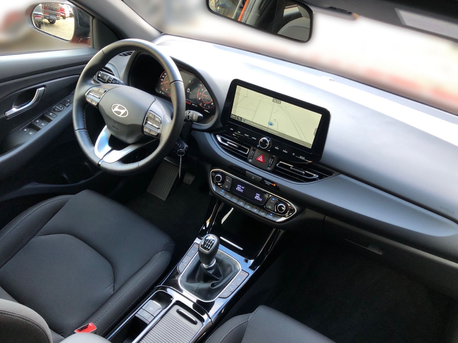 Fahrzeugabbildung Hyundai i30 1.0 T-GDI Advantage Navi LED