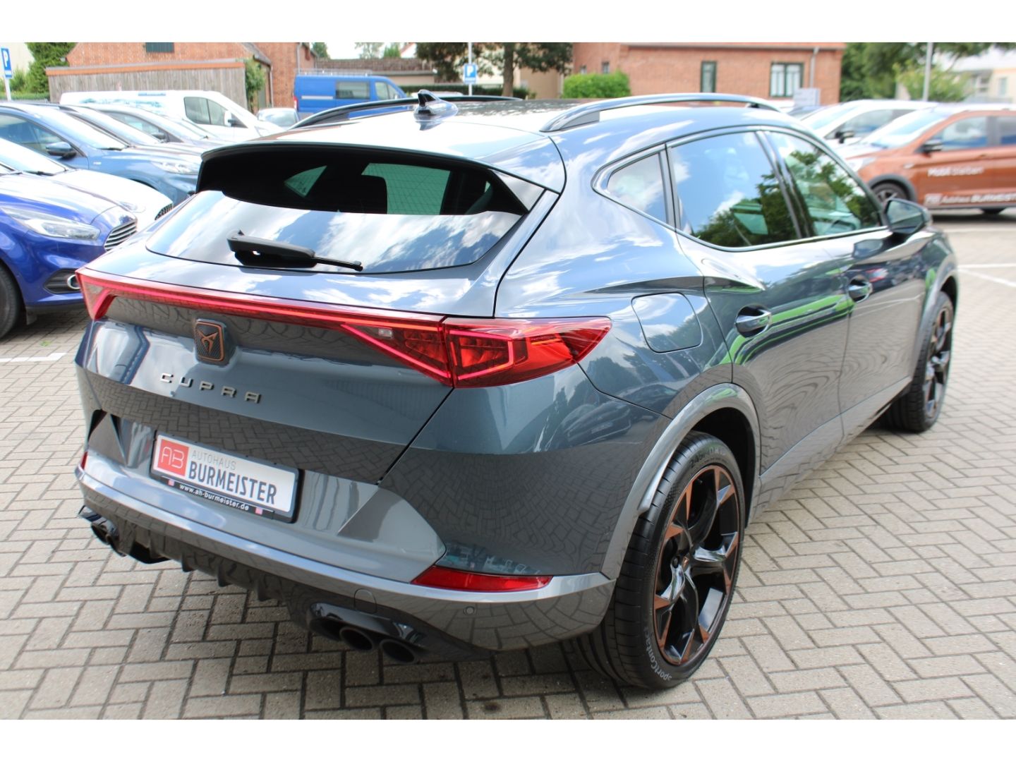 Fahrzeugabbildung CUPRA Formentor VZ 4Drive ACC LED TWA RFK el. Heckkl.