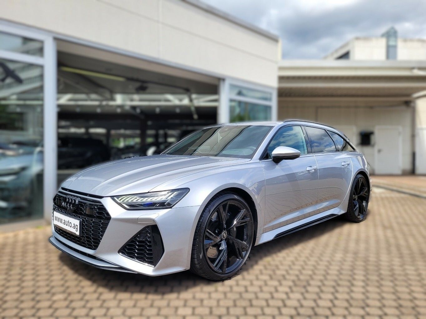 AUDI RS6 4.0 TFSI quattro*Dynamik-Paket*AHK*Laser*HuD