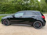 Mercedes-Benz A 45 AMG 4MATIC AMG - Mercedes-Benz A 45 AMG