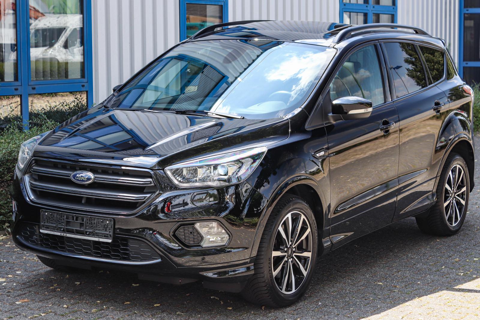 Ford Kuga ST 4x4 AUTOM*LED*ALCANTARA*PANO*KAMERA*SHZ*