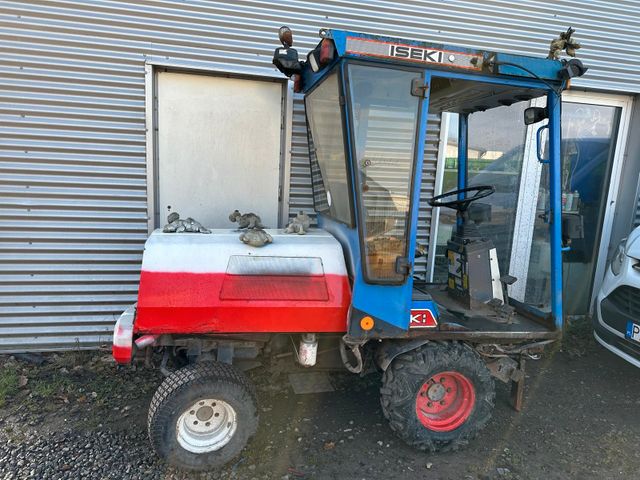 Iseki SF 300 Geräteträger Diesel Traktor mit Kabine