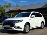 Mitsubishi Outlander Plug-in Hybrid TOP Navi 2.4 MIVEC 4WD - Mitsubishi Plug-in Hybrid Outlander mit Anhängerkupplung