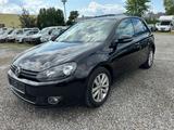 Volkswagen Golf VI Style BlueMotion/BMT * Automatik - Volkswagen Golf aus 2011: Bluemotion