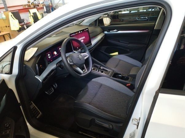 Volkswagen Golf - Bild 4
