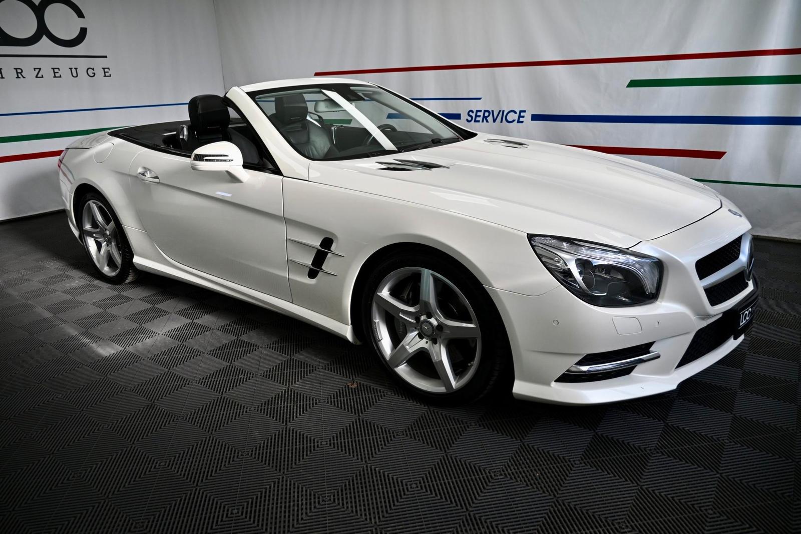 Mercedes-Benz SL 400 AMG Line *Panorama/Airscarf/Distronic*