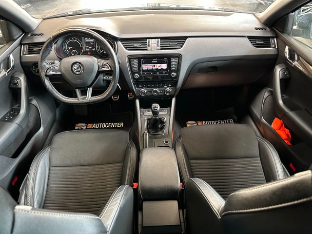 Skoda Octavia Combi RS *BiXenon*Navi*AHK*