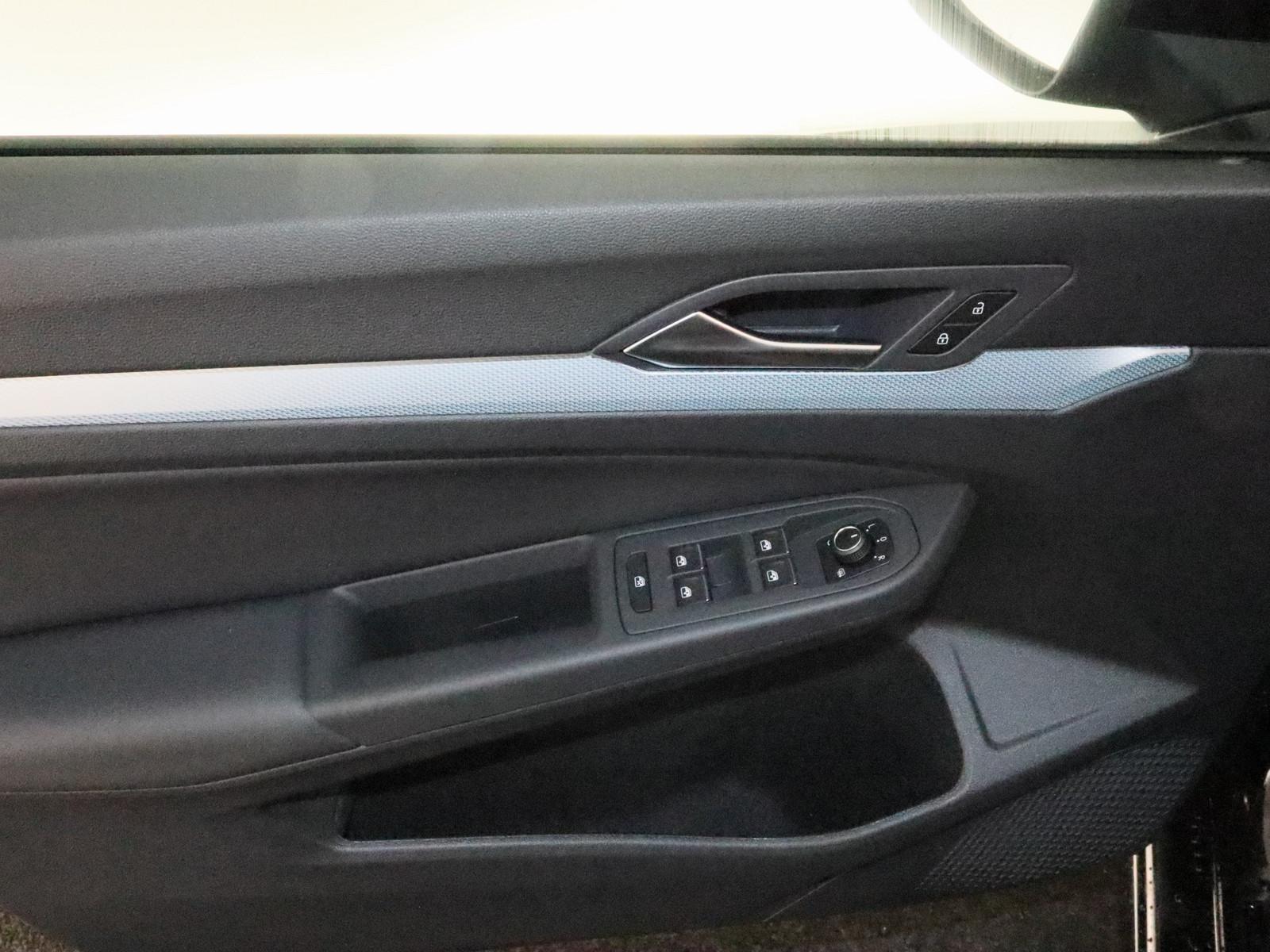 Volkswagen Golf VIII 1.5 eTSI Goal ACC KAMERA SHZ PDC KLIMA, миниатюра 15