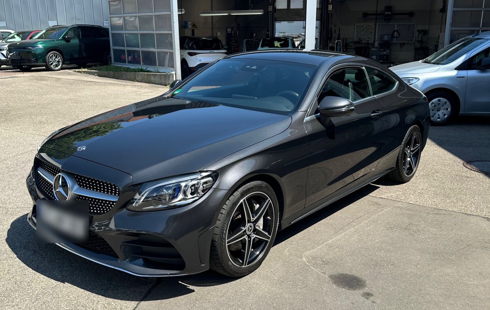MERCEDES-BENZ C 300 Coupé AMG-Line, Scheckheftgepflegt, TÜVNeu