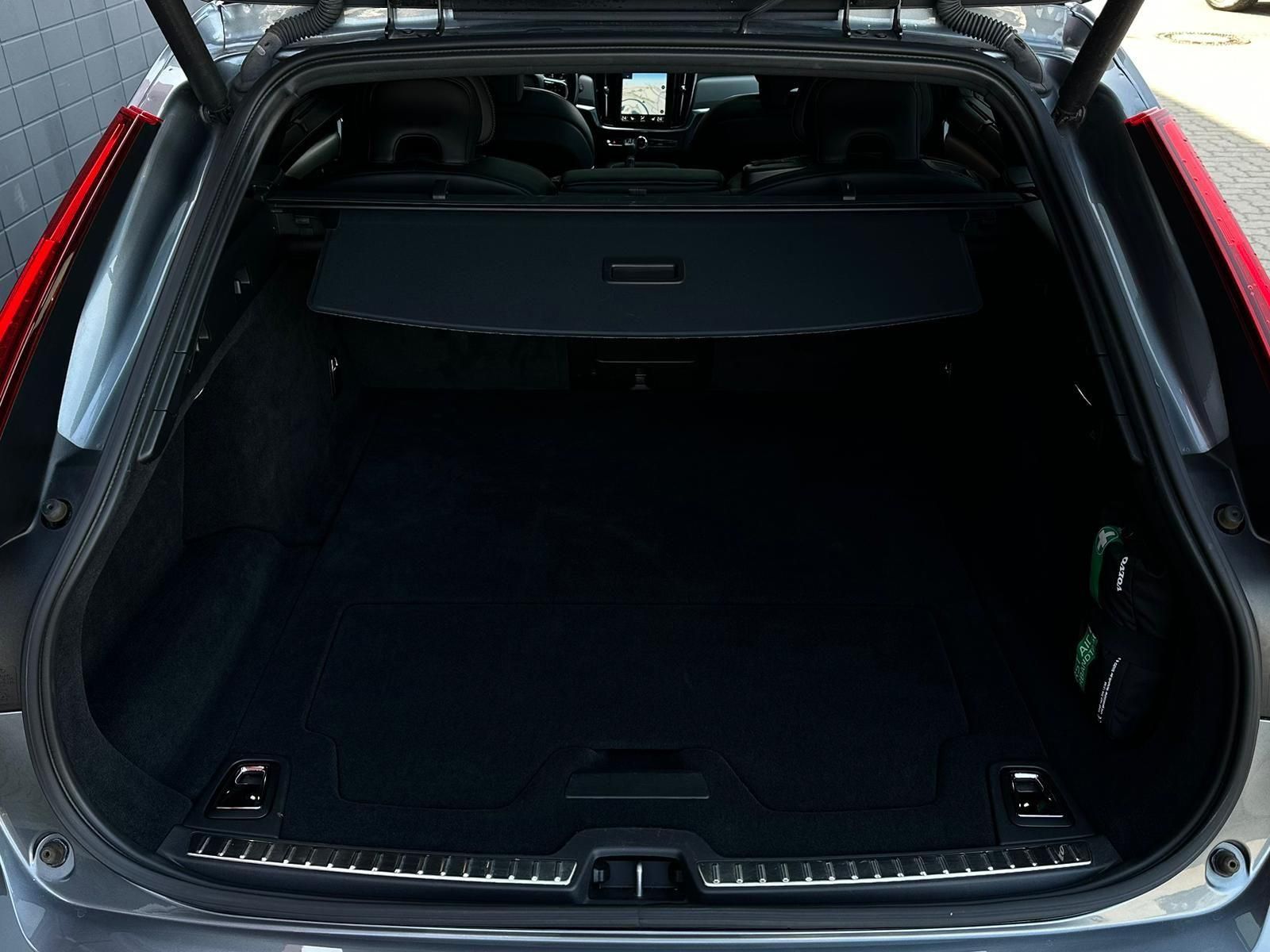 VOLVO V90 D4 R DESIGN* LED#SHZ#FH#PANO#ACC#NAV#KEYLESS - Image 7