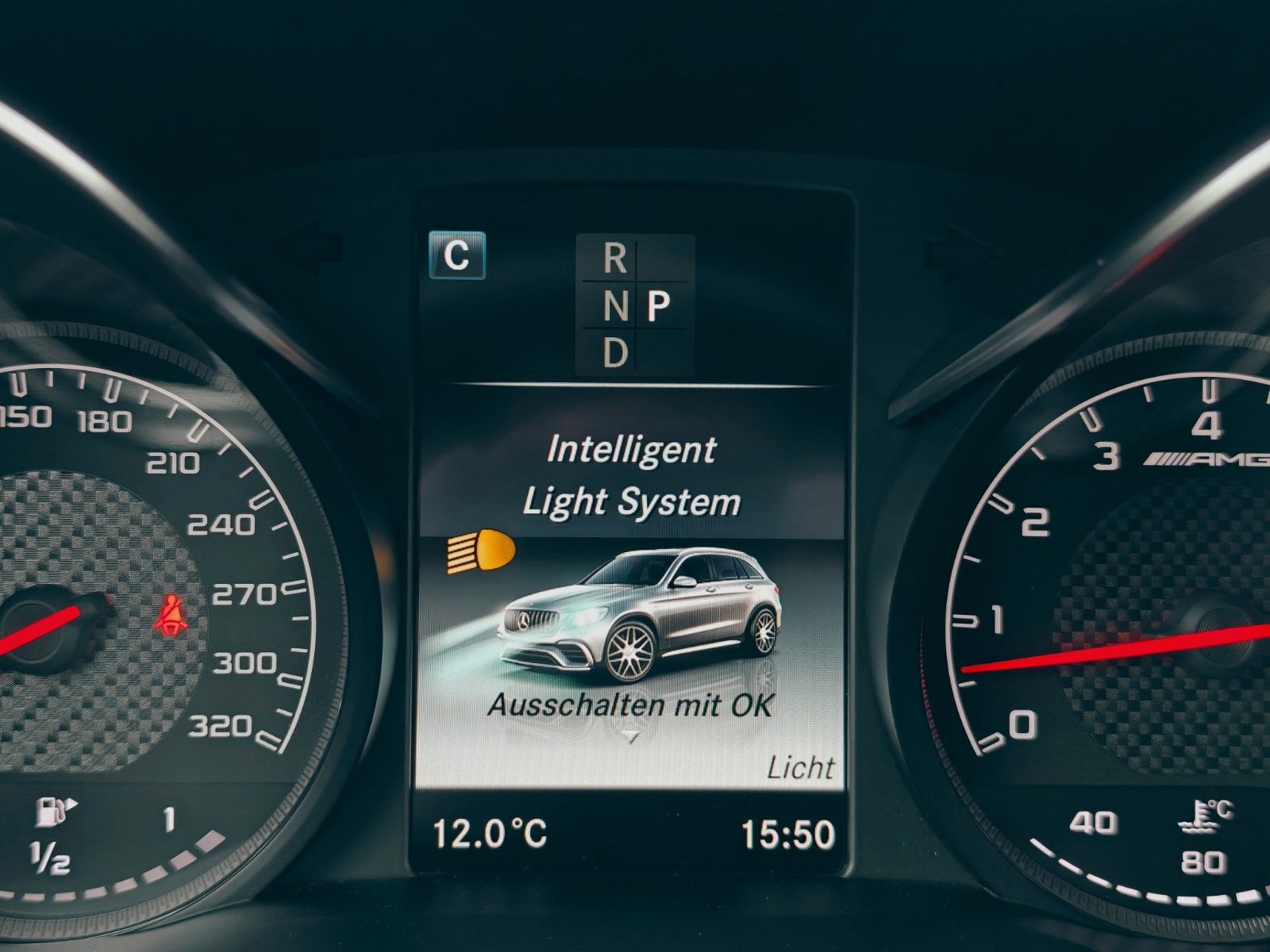 Fahrzeugabbildung Mercedes-Benz GLC 63 AMG 4Matic+, Burmester, Schalensitze, 360