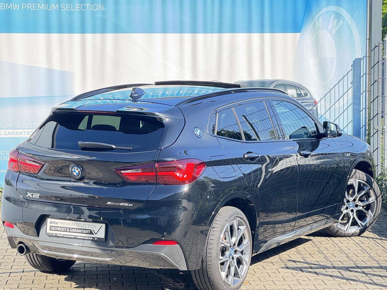 BMW X2 xDrive25e M Sport PANO DA HuD h&k RFK Ad-Led foto 3