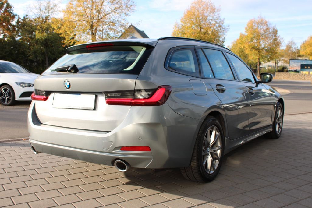 BMW 320 d xDrive Touring NAVI SHZ LED PDC AUT LIVE