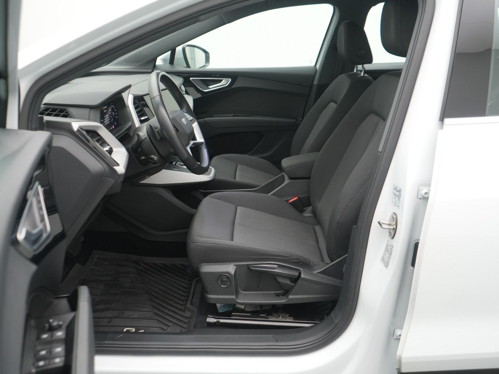 Audi Q4 - Bild 13