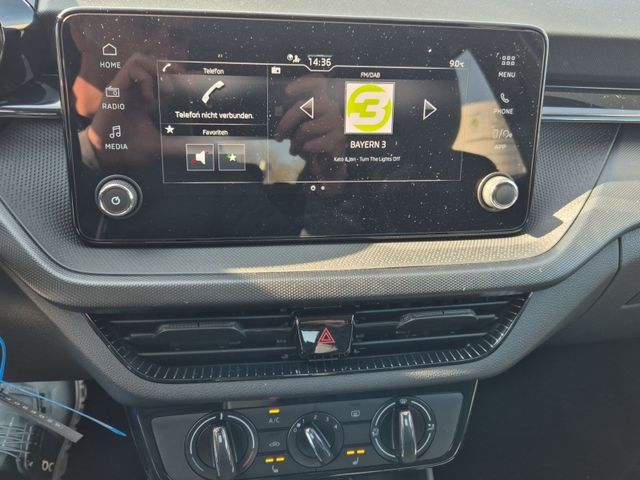 Fabia Essence 1.0 TSI,CarPlay,ISOFIX,5J-Garantie