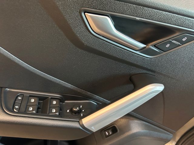 Audi Q2 35 TFSI S line *1. Hand*Klima*Navi*LED*PDC*BT