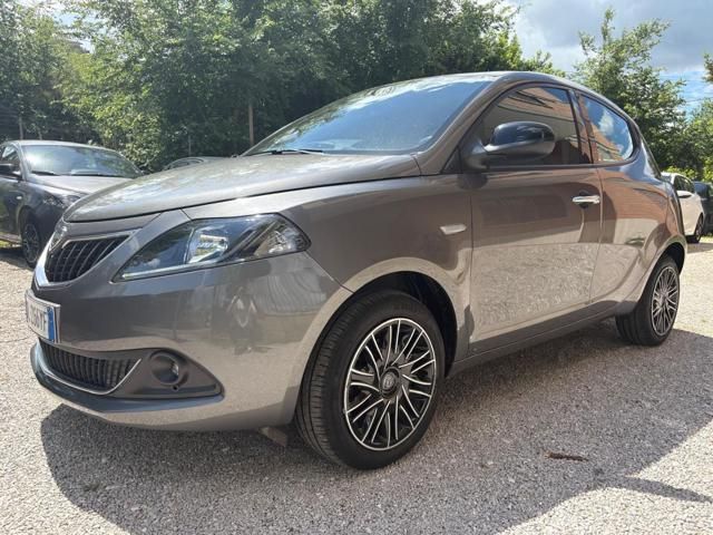 Другие LANCIA Ypsilon 1.0 FireFly 5 porte S&S Hybrid Go