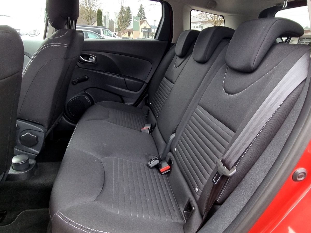 Fahrzeugabbildung Renault Clio Grandtour LIMITED Deluxe TCe 90