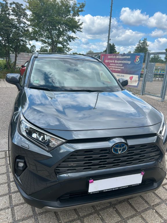 Image of Toyota RAV 4