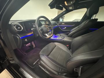 Mercedes E 220 - 11