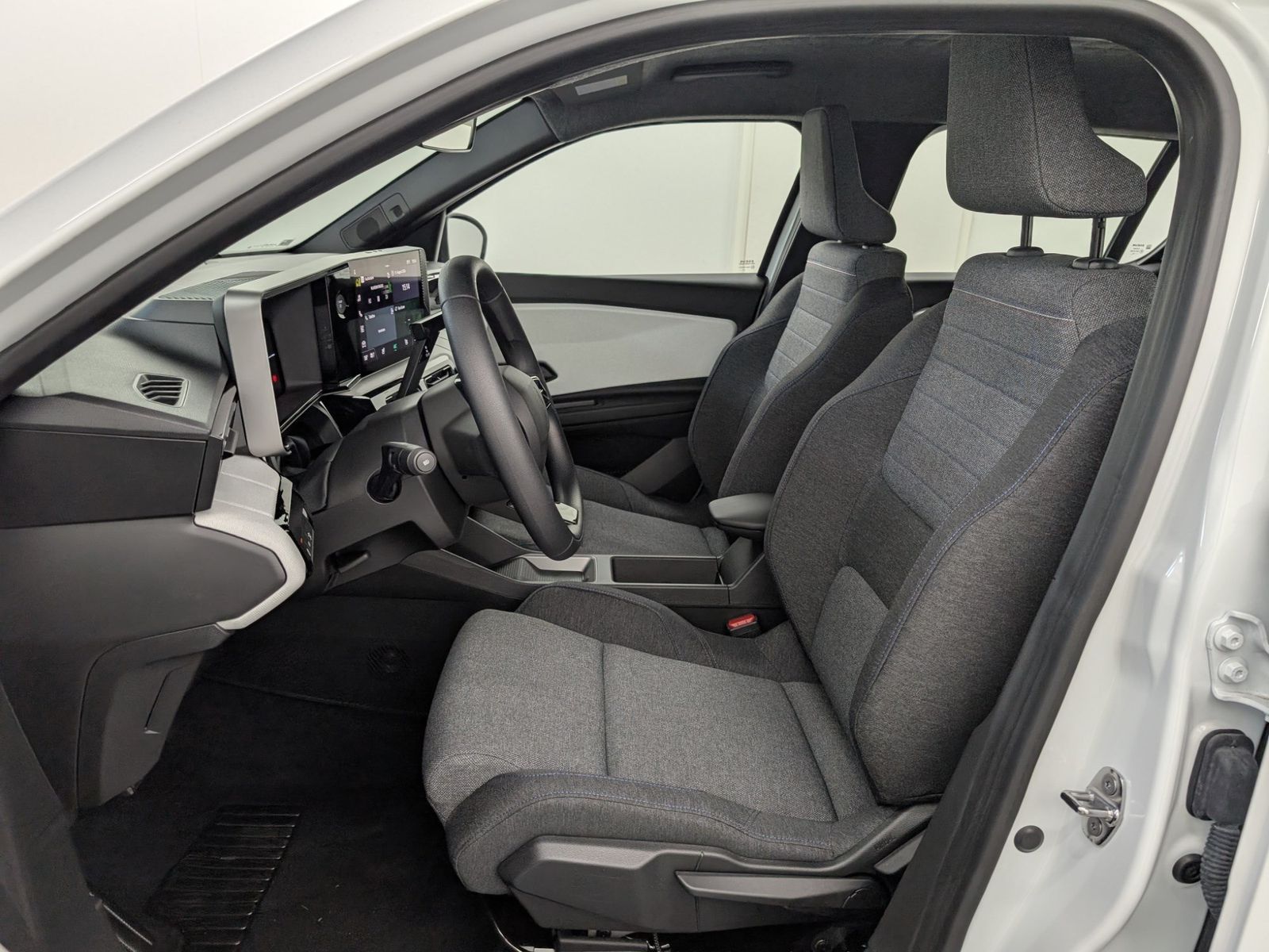 RENAULT R 4  E-Tech Evolution 150 Comfort Range – Bild 8