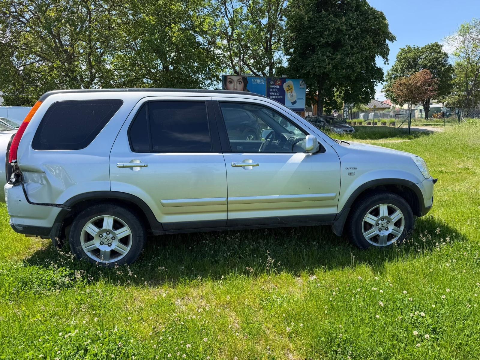Honda CR-V 2004 — photo 9