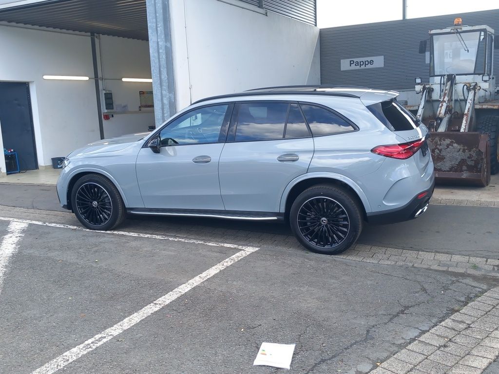 Fahrzeugabbildung Mercedes-Benz GLC 450 d 4M AMG*NIGHT*MEMORY*DISTRON.*PANO*AHK*
