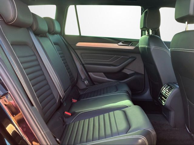 PASSAT VARIANT 2.0 TDI 4MOTION AZV+360+IQ.LIGHT