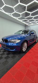 BMW 116  Navi Sitzheizung Bluetooth PDC - BMW aus 2010: Coupe