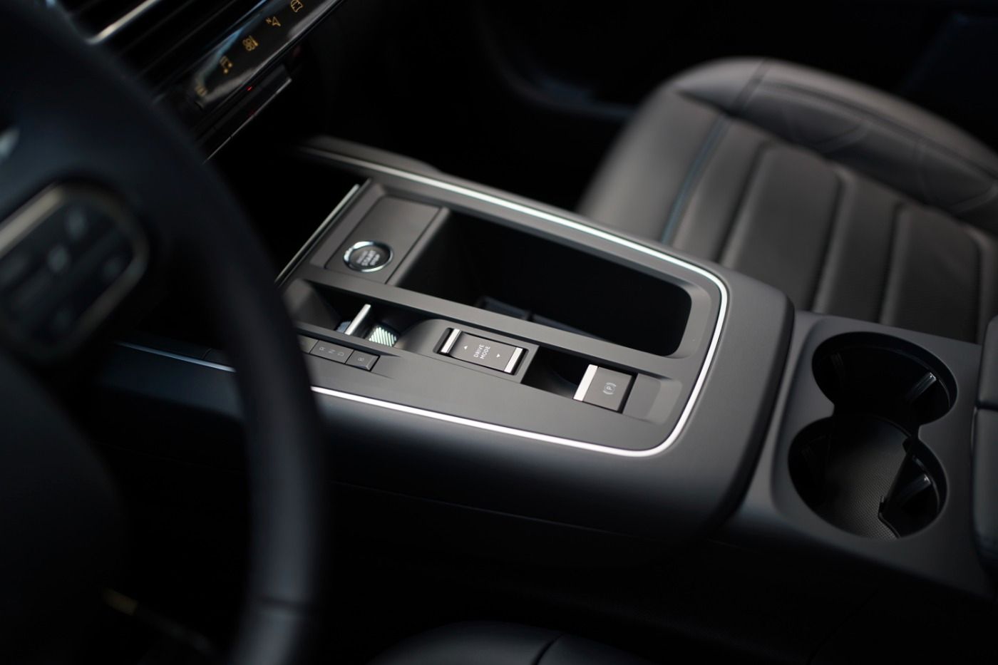 Fahrzeugabbildung Citroën C5 Aircross Plug In Hybrid 225 e-EAT8 Shine Pack