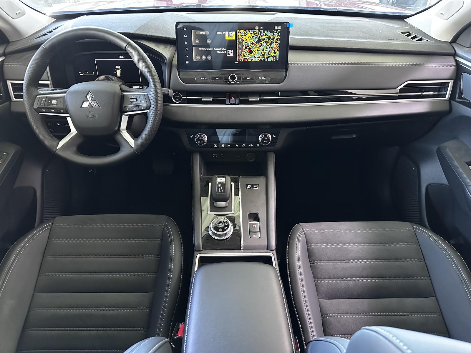 Mitsubishi Outlander 2.4 PHEV 100kW S-AWC Intro Edition Nav