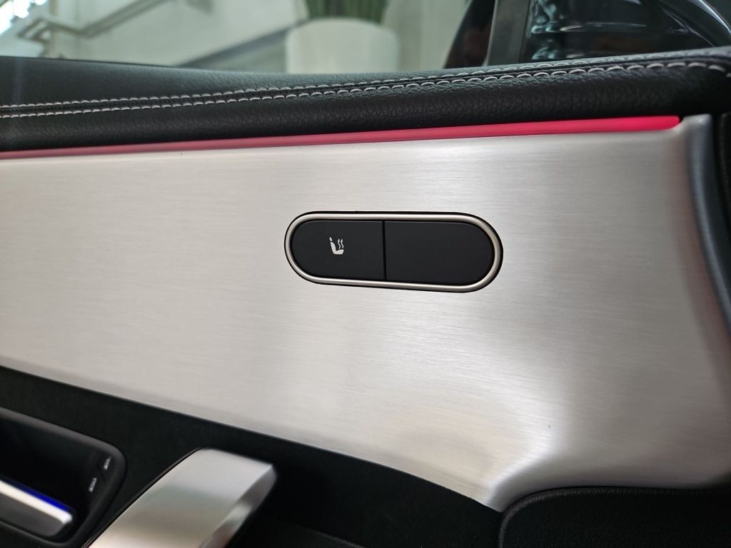 Fahrzeugabbildung Mercedes-Benz CLA 200 SB AMG Night AHK LED 360° Sport Sound