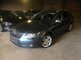 Skoda Superb Combi Ambition 2.0 TDI*XENON*SHZ*TEMPOMAT - Skoda Superb in Leverkusen