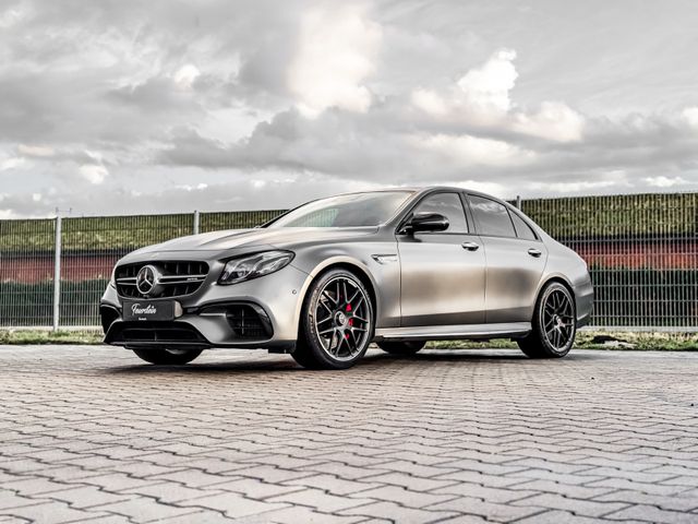 Mercedes-Benz E 63 AMG*S*4MATIC+*TOP-ZUSTAND*WENIG-KM*TRAUM