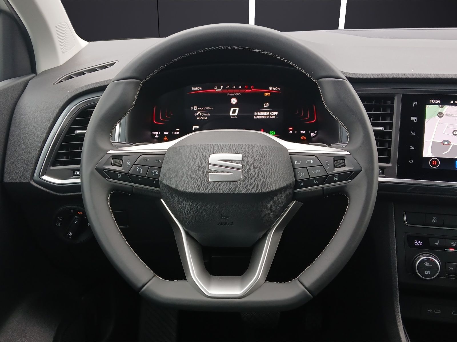 Fahrzeugabbildung SEAT Ateca 2.0 TDI Road Edition DSG ACC Kamera