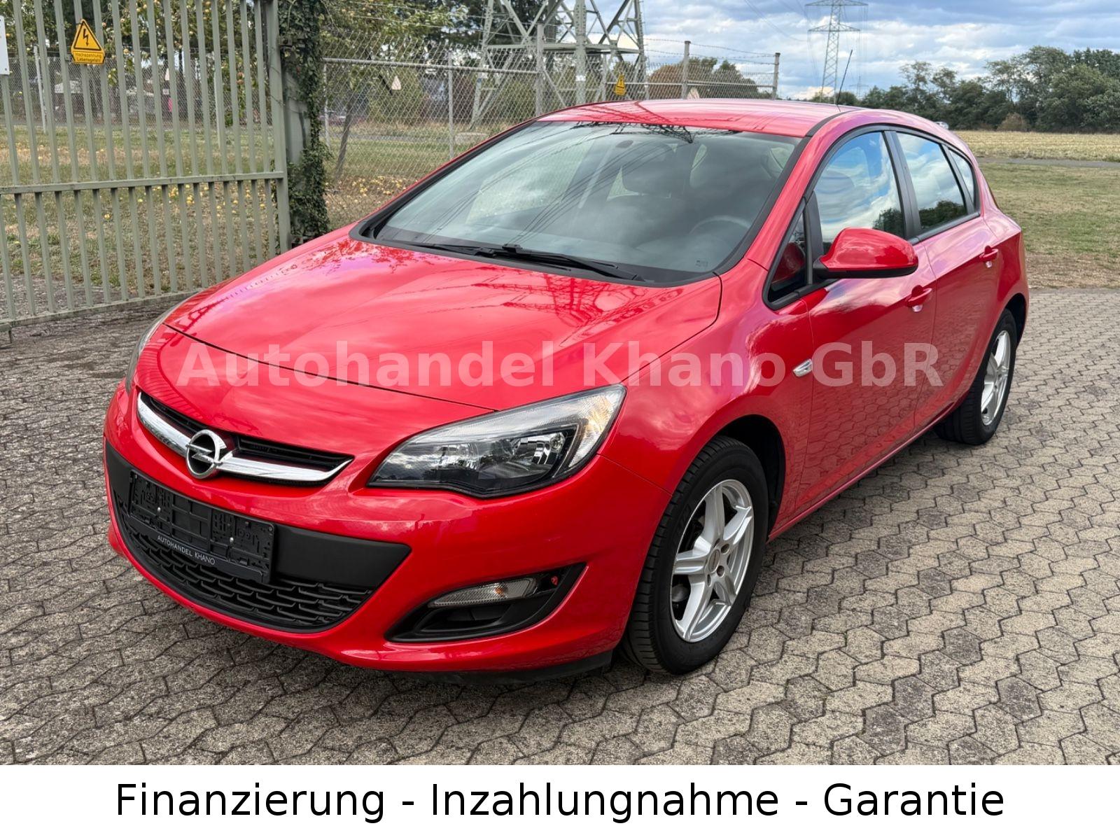 Opel Astra J Lim. 5-trg. Selection