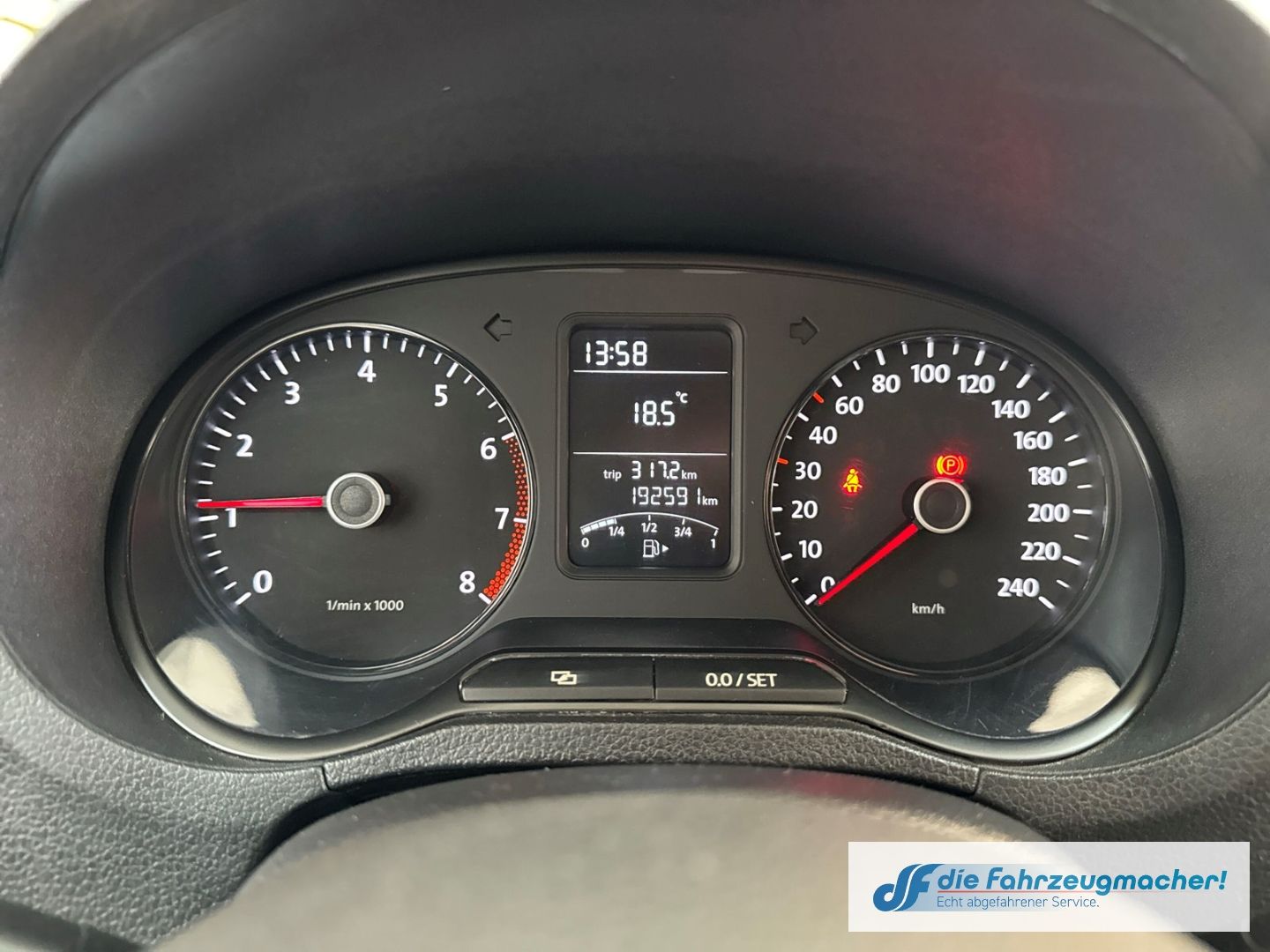 Fahrzeugabbildung Volkswagen Polo V Trendline Klimaautom TÜV 10/27 *EXPORT