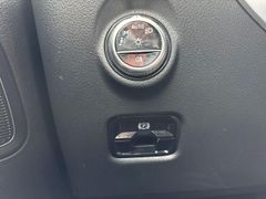 Fahrzeugabbildung Mercedes-Benz C 200d T 9G-TRONIC Avantgarde AHK NAVI R-CAM