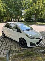 Toyota Yaris - Toyota Yaris Gebrauchtwagen in Hannover
